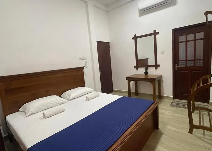 Santha House River View Stay