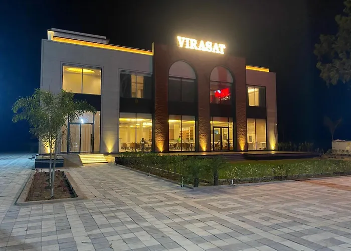 Hotel Virasat