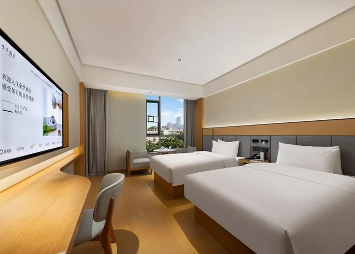 Ji Hotel Zhongshan Xingzhong Square Pedestrian Street