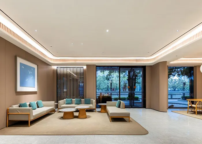 Ji Hotel Zhongshan Xingzhong Square Pedestrian Street