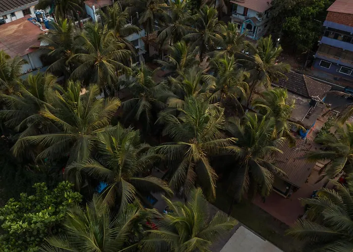 Bay Breeze Hotels And Resorts