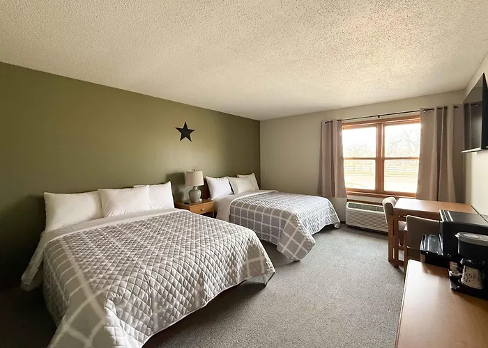 The Trail Inn - Amana, Ia - Main Amana Colony