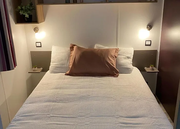 Mobilhome Proche Ocean, Piscine Chauffee