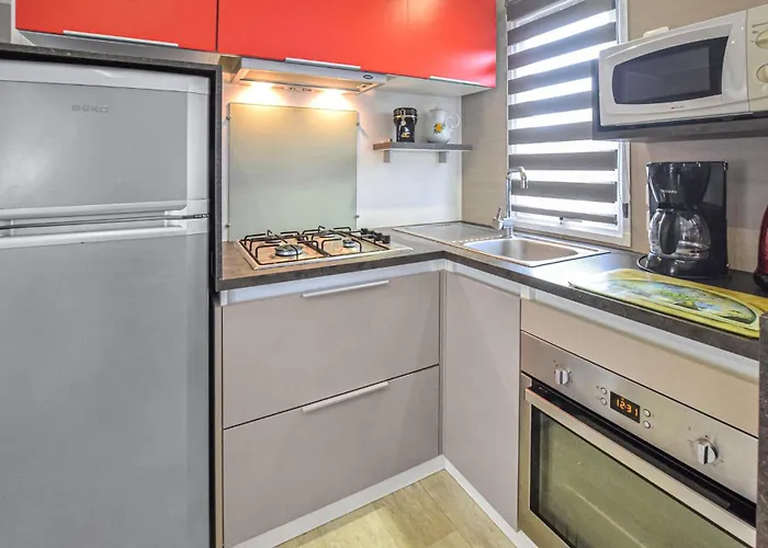 Mobile-Home Proche Mer 400M