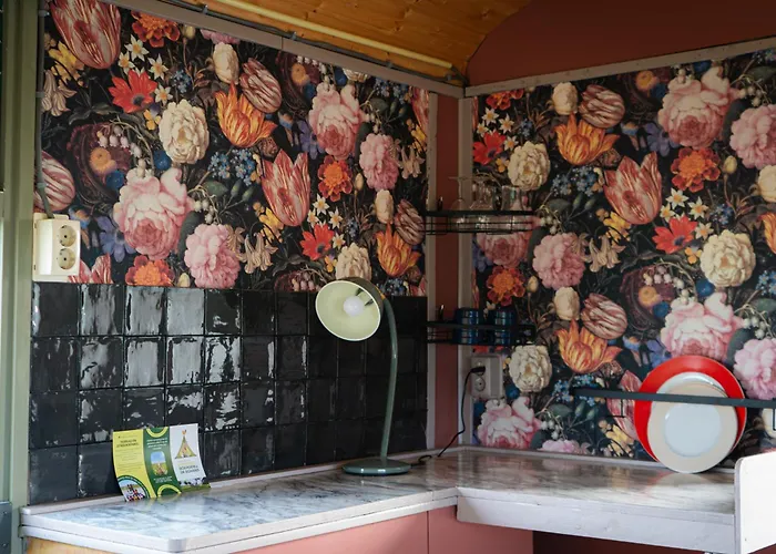 Bloemen Keet Op Een Boeren Camping