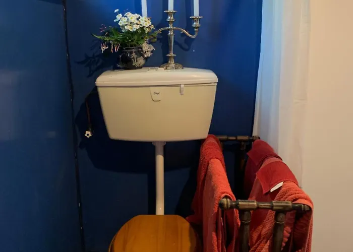 Vintage Decor Caravan