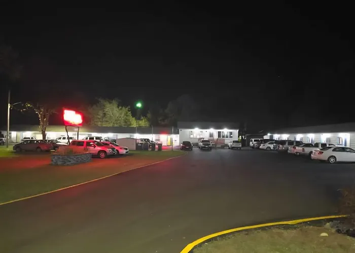 Hilltop Motel