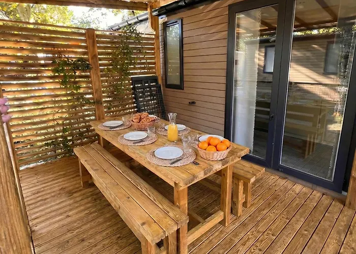 Mobilhome Ultimate Xxl 6P Mayotte Vacances 5