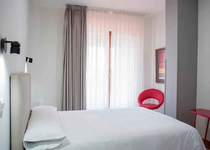 Hotel Montanes
