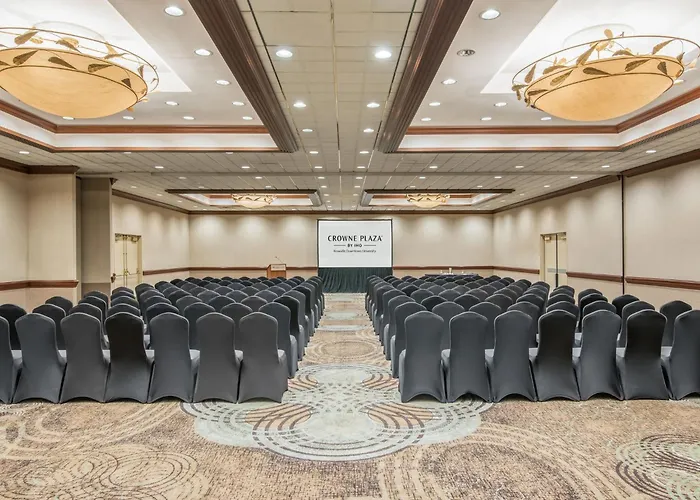 Crowne Plaza Knoxville Downtown University By Ihg
