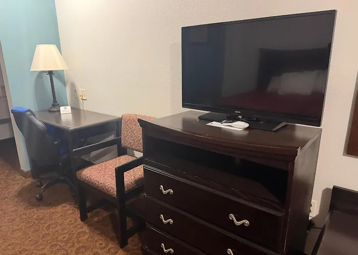 The Magnolia Hotel Searcy