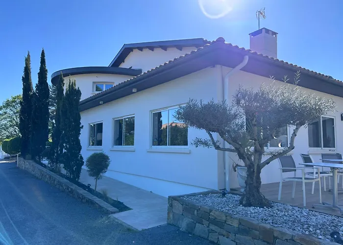 Les Criquets Hotel & Spa