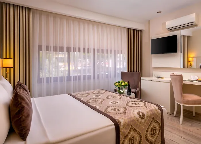 Villa Side Hotel