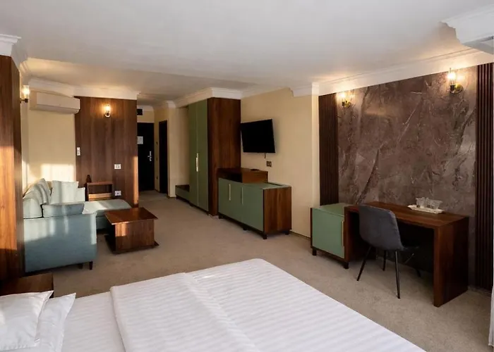 Hotel President