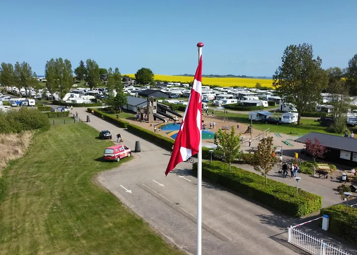 Vikaer Strand Camping & Cottages