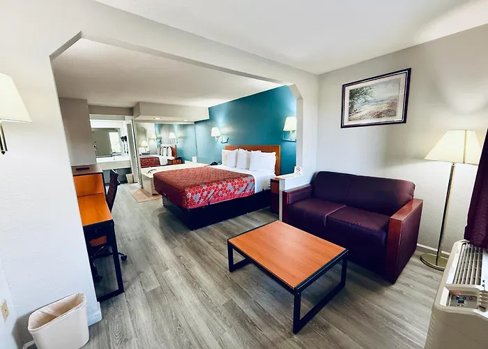 Luxury Inn & Suites