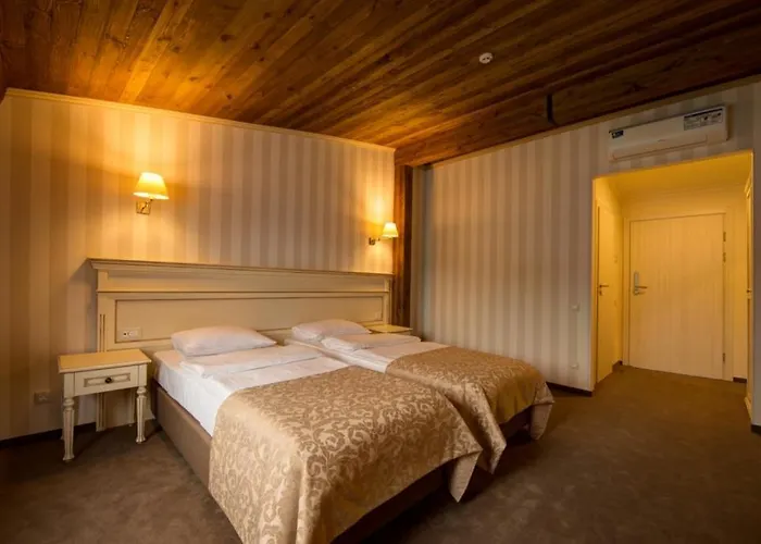 Premier Geneva Hotel