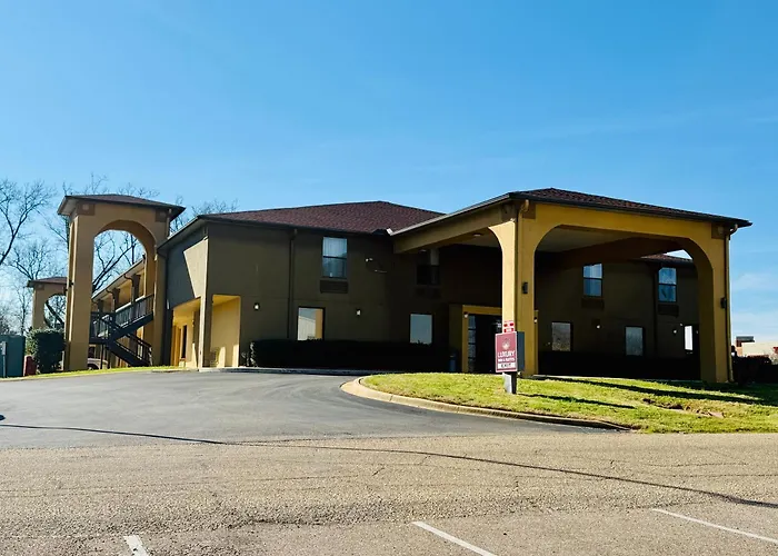 Luxury Inn & Suites