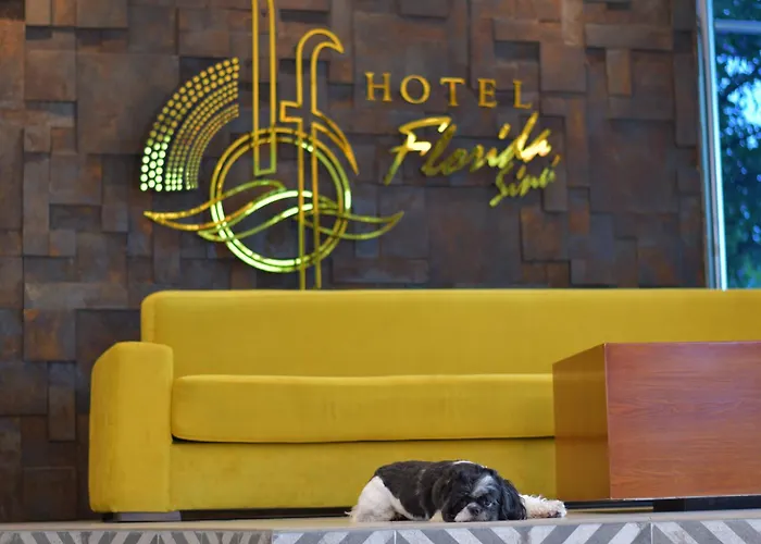 Hotel Florida Sinu