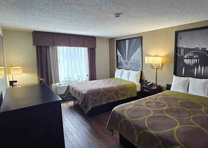 Super 8 By Wyndham Rogers Minnesota