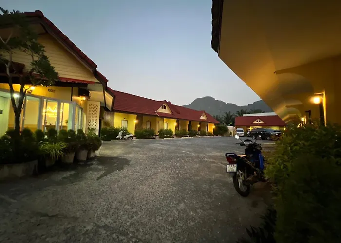 Rachawadee House Phang Nga