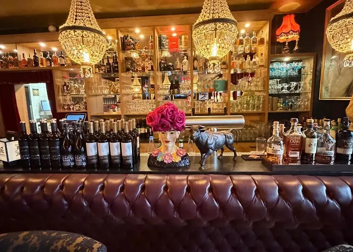 Riverdam Boutique Hotel