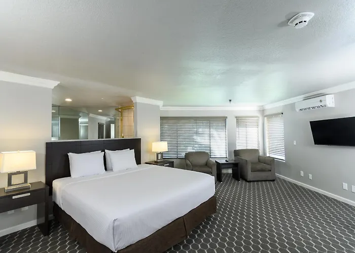 Alexis Park All Suite Resort