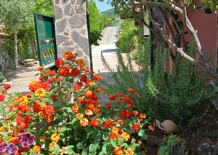 Hotel Villaggio Tabu