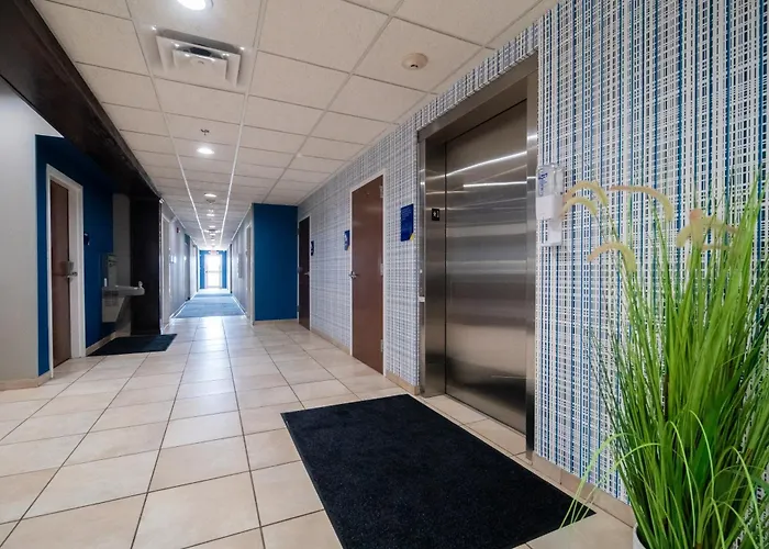 Microtel Inn & Suites By Wyndham Columbia