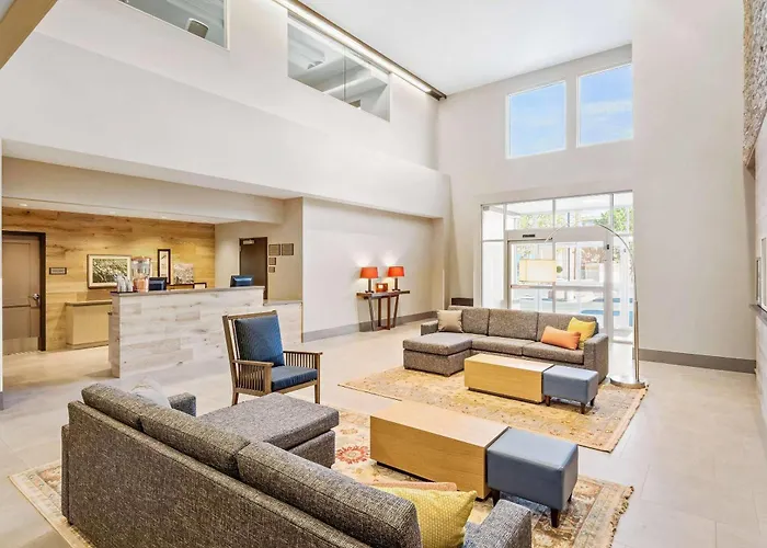 Country Inn & Suites By Radisson, Flagstaff Downtown, Az