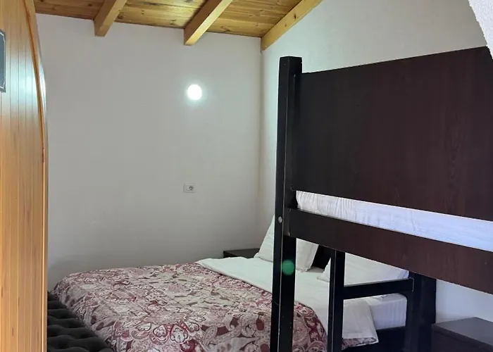 Windmill Shkodra Gesthouse Camping & Grill