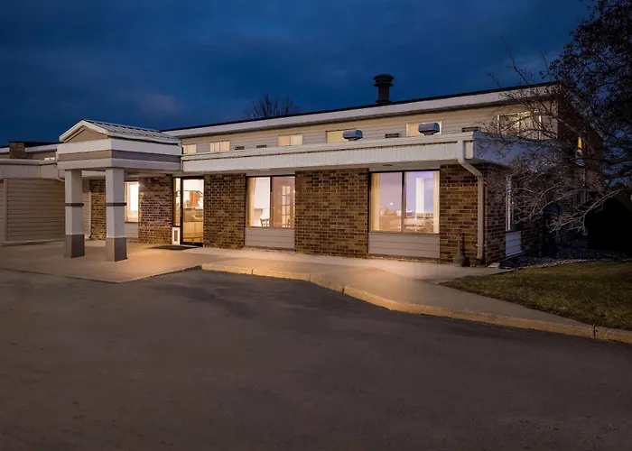 Days Inn By Wyndham Fond Du Lac