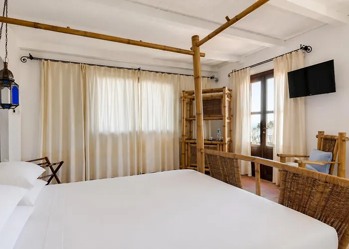 Phi Hotel Sighientu