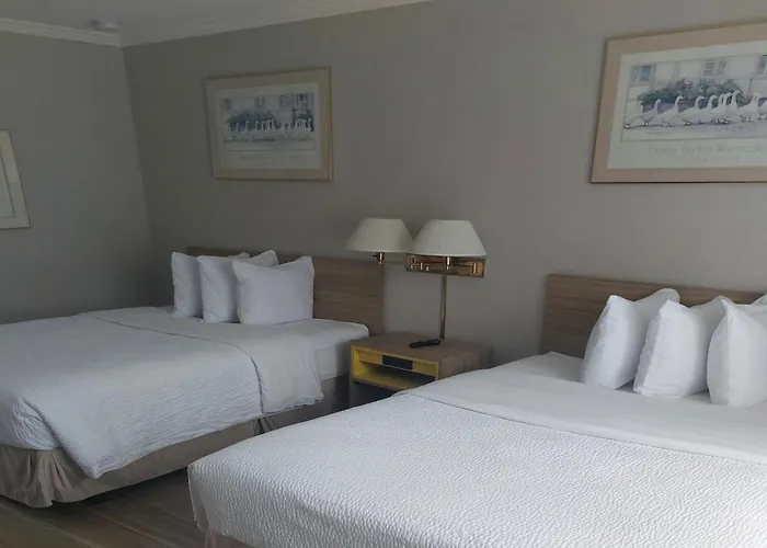 Days Inn & Suites By Wyndham Mountain View