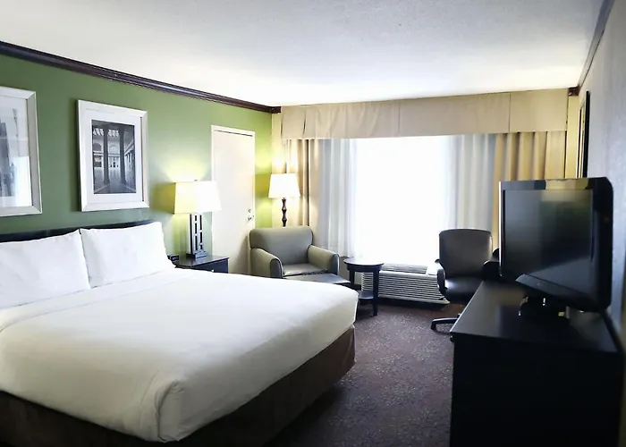 Holiday Inn Chicago Oakbrook By Ihg