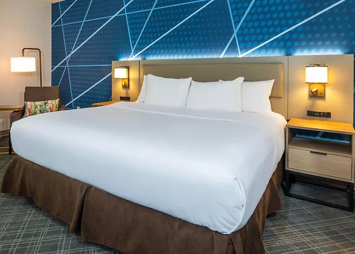 Comfort Inn & Suites Barrie - Highway 400