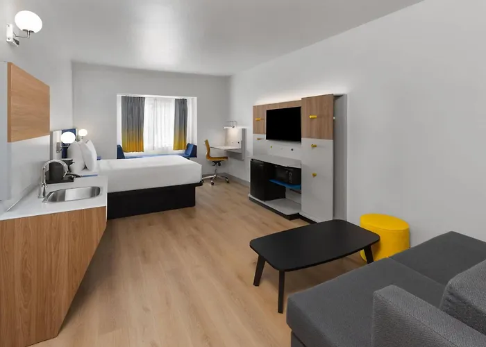 Microtel Inn And Suites Baton Rouge Airport