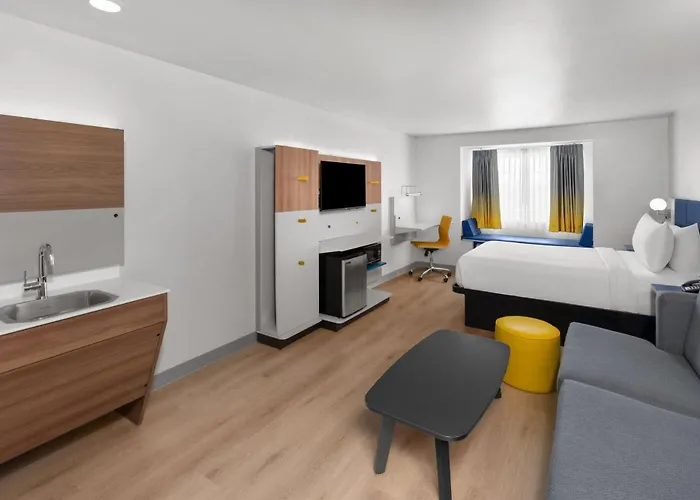Microtel Inn And Suites Baton Rouge Airport