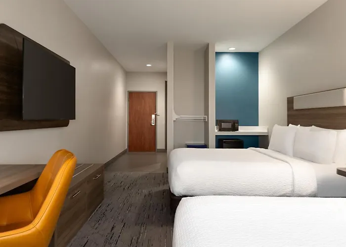 Holiday Inn Express Hotel & Suites Edmond By Ihg