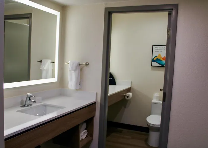 The Cairn Hotel, An Ascend Collection Hotel