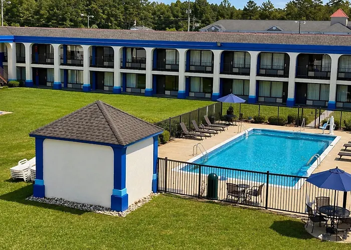 Days Inn By Wyndham Ruther Glen Kings Dominion Area