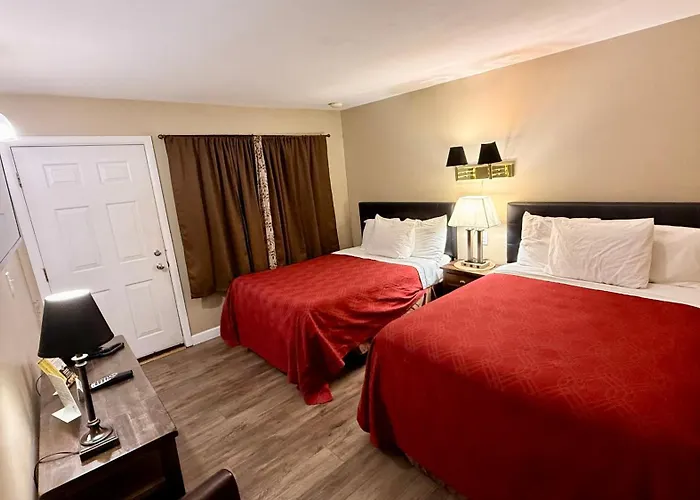 Sage N Sand Motel