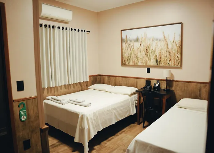 Candeias Hotel