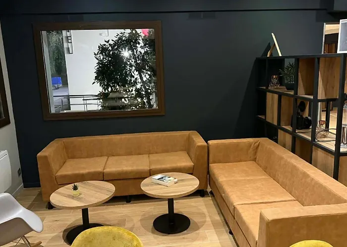 Ibis Dieppe Le Val Druel