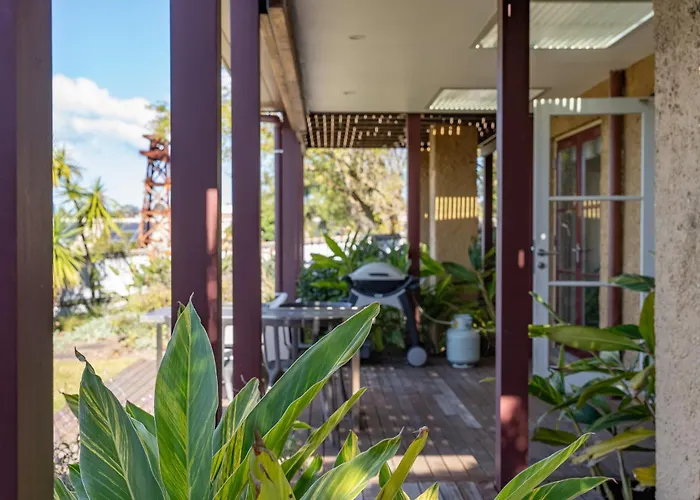 Cockatoo Island Accommodation