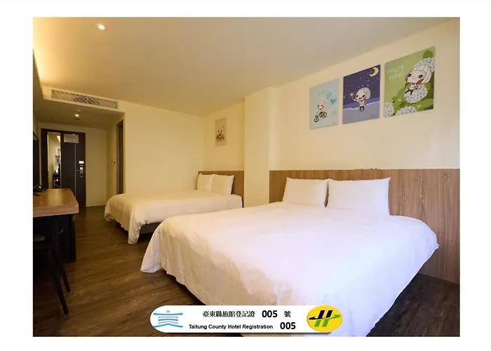 Traveller Inn - Rail Haus