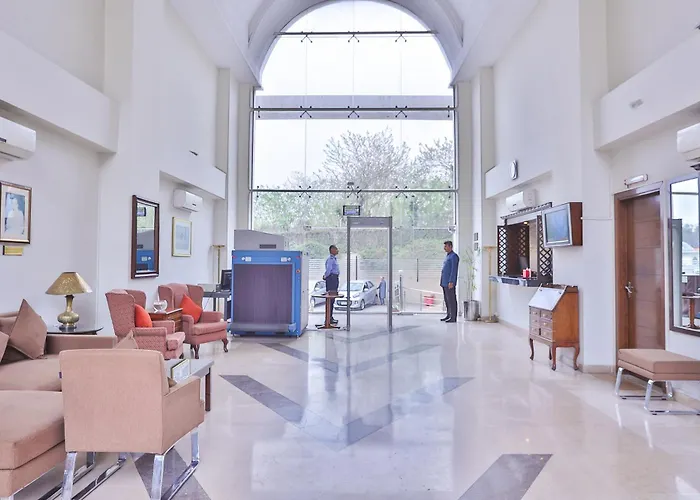 Avari Xpress, Islamabad