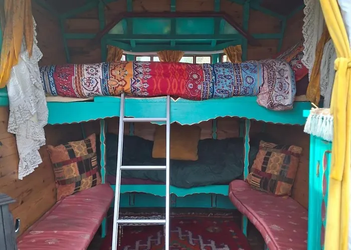 Stonehenge Campsite & Glamping
