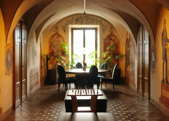 Castel Maurn