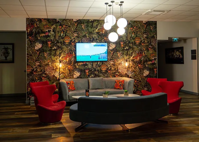 Sure Hotel By Best Western Les Portes De Montauban